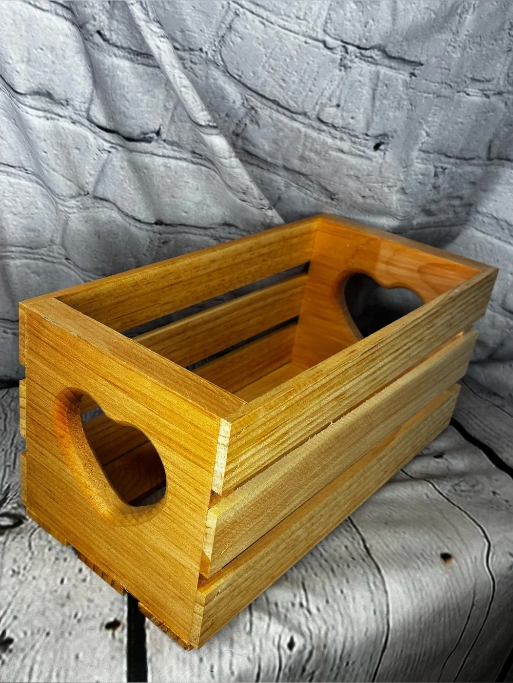 Vtg Unfinished Pine Wooden Heart Crate CottageCore 80s 90s 12x5.25” Primitive